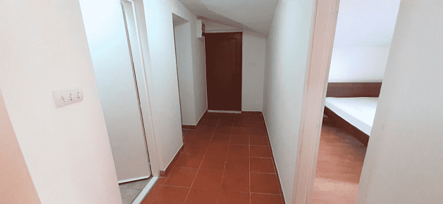 Spacious 85m2 apartment with 3 bedrooms and sea view in Herceg Novi — photo 7